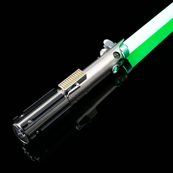 Inspired by the LUKE EP7 lightsaber, this stunning lightsaber is a must-have for all collectors and lightsaber fans.