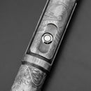 Presentiamo la spada laser Grete: Una fusione tra folklore nordico e maestria contemporanea.