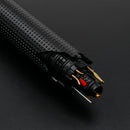 Ogni Jedi ha bisogno di una spada laser. Ispirata a quella indossata dall'eroe di Star Wars Cal Kestis, questa spada laser permette al bambino di esercitarsi nelle sue mosse Jedi.