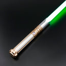 Il nostro nuovo lightsaber presenta le stesse strisce bianche e nere del lightsaber Zebra,