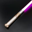 Il nostro nuovo lightsaber presenta le stesse strisce bianche e nere del lightsaber Zebra,
